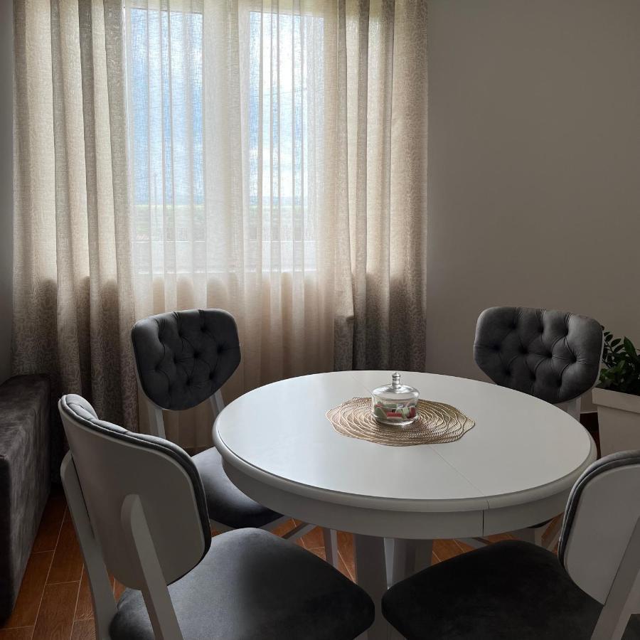 Surcin Apartment Ledine Esterno foto