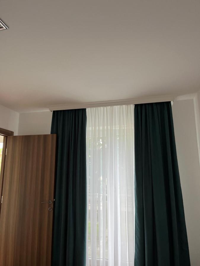 Surcin Apartment Ledine Esterno foto