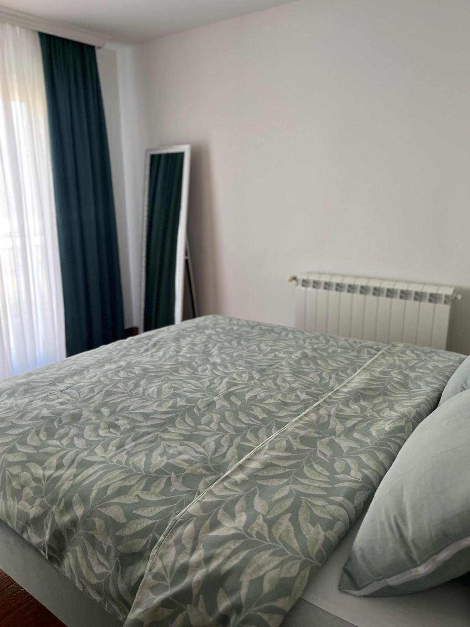 Surcin Apartment Ledine Esterno foto