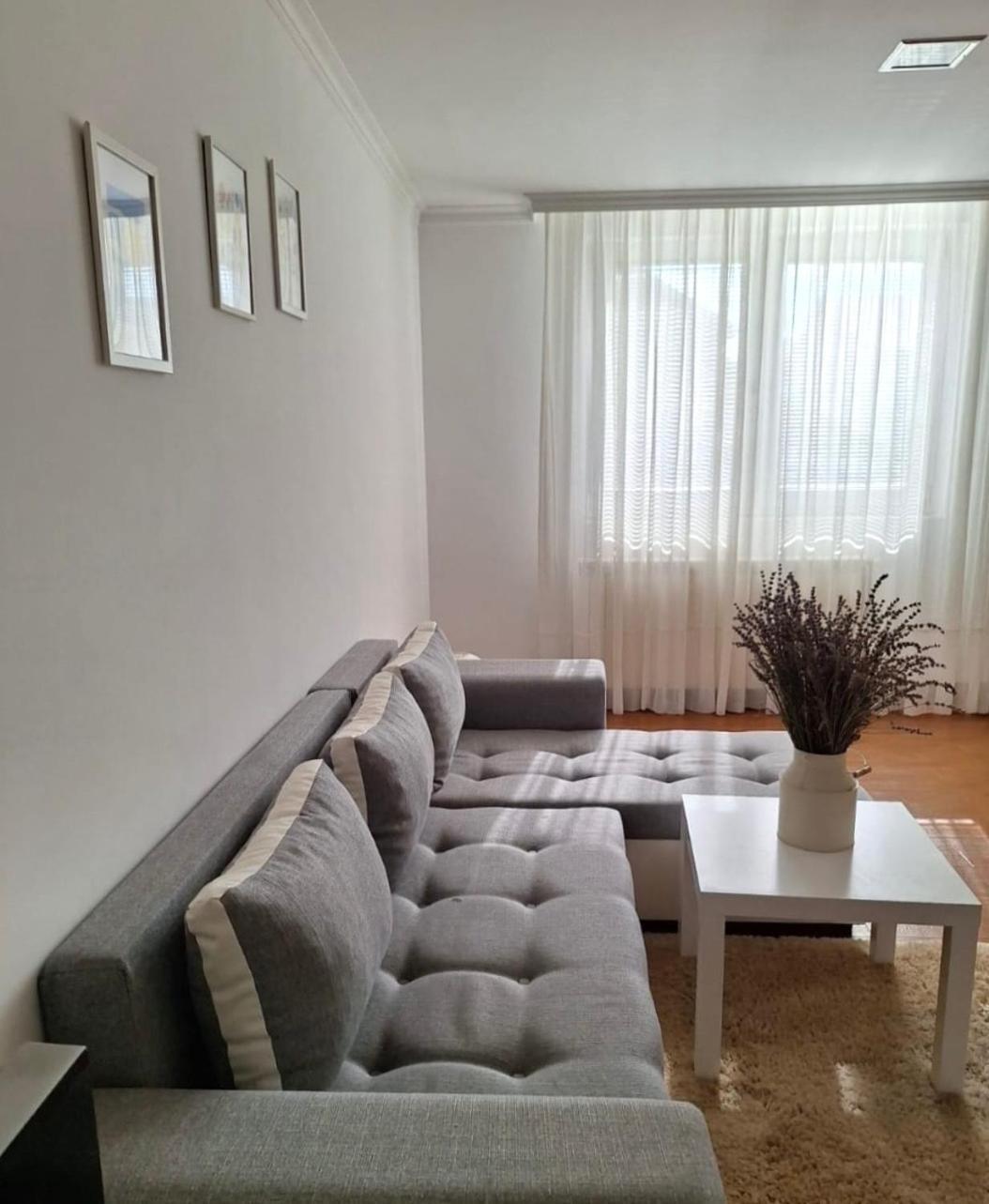 Surcin Apartment Ledine Esterno foto